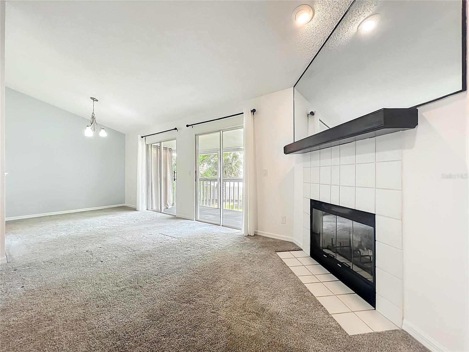 Image 15 of 41 For 2025 Eastbourne Way 5