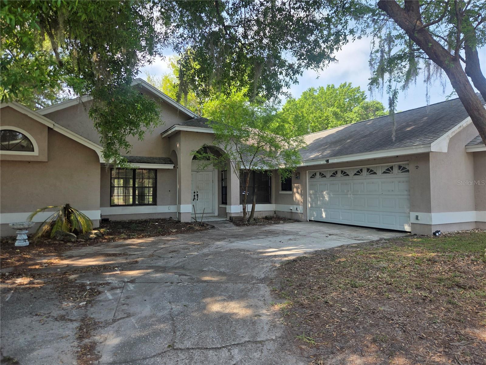 Image 2 of 26 For 7741 Pointview Circle