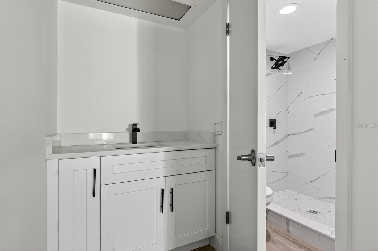 Image 16 of 35 For 1275 Ocean Shore Boulevard P3