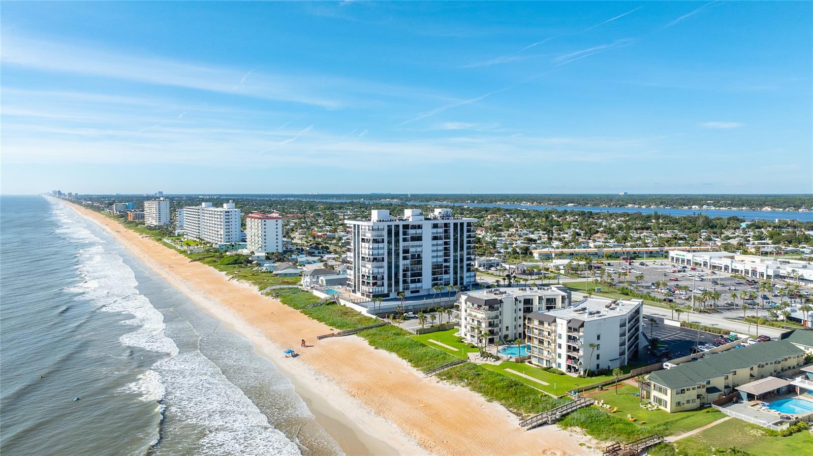 Image 32 of 35 For 1275 Ocean Shore Boulevard P3