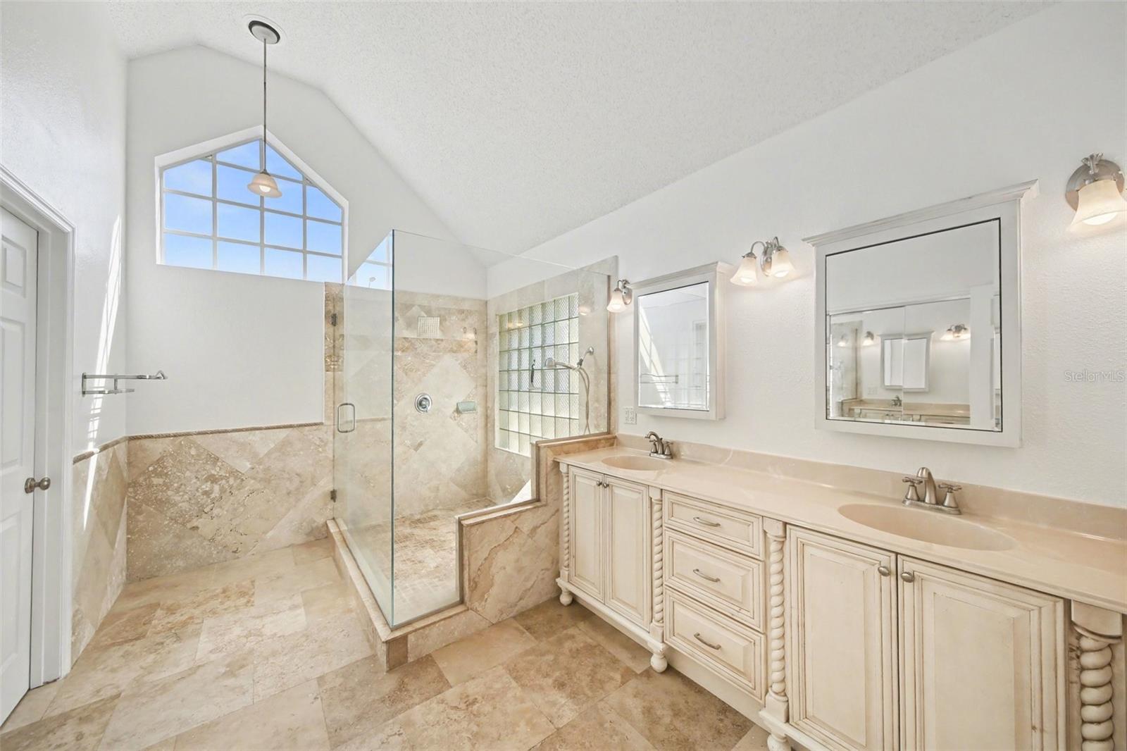 Image 19 of 30 For 12514 Fingest Court