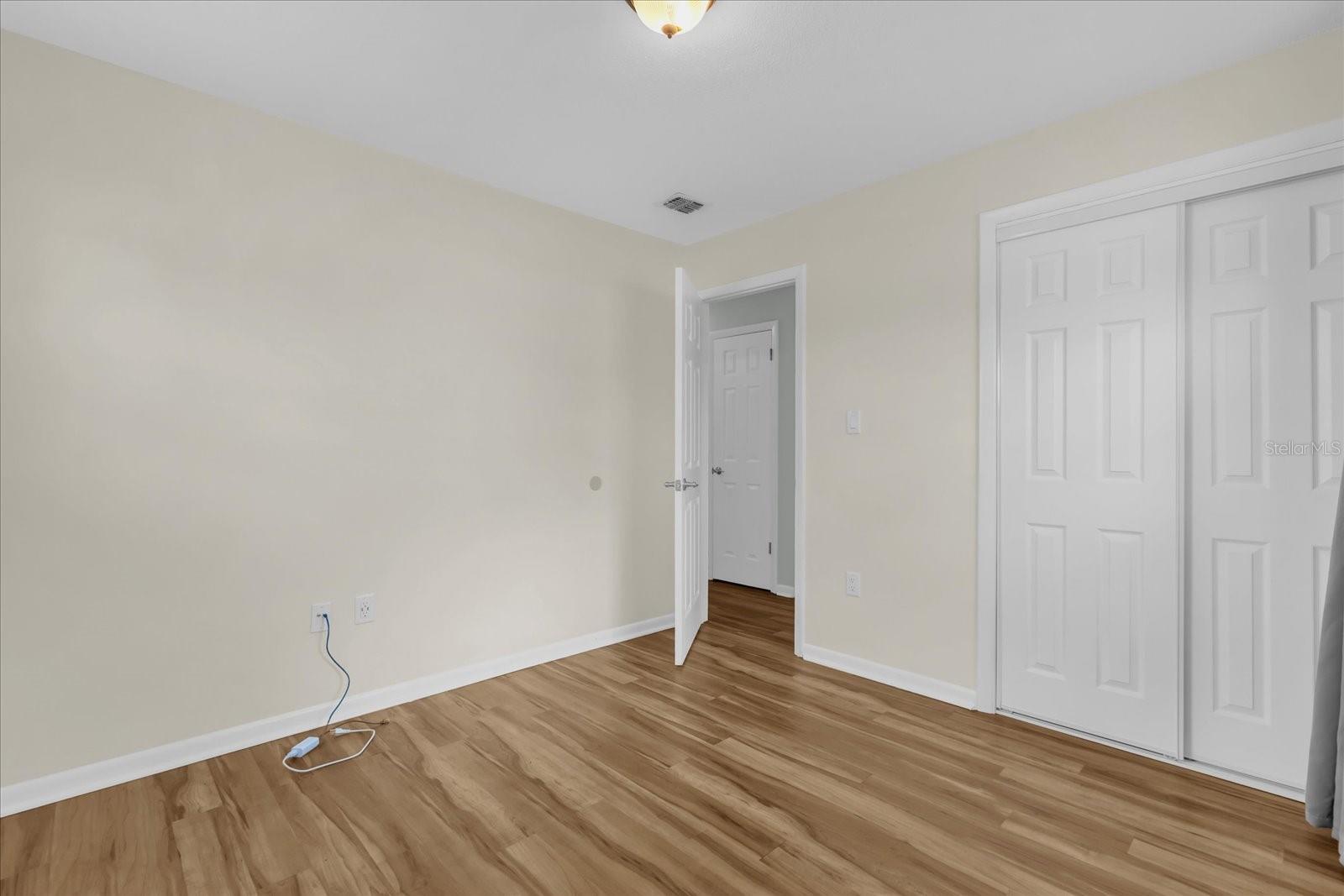 Image 19 of 29 For 1412 Oxalis Avenue