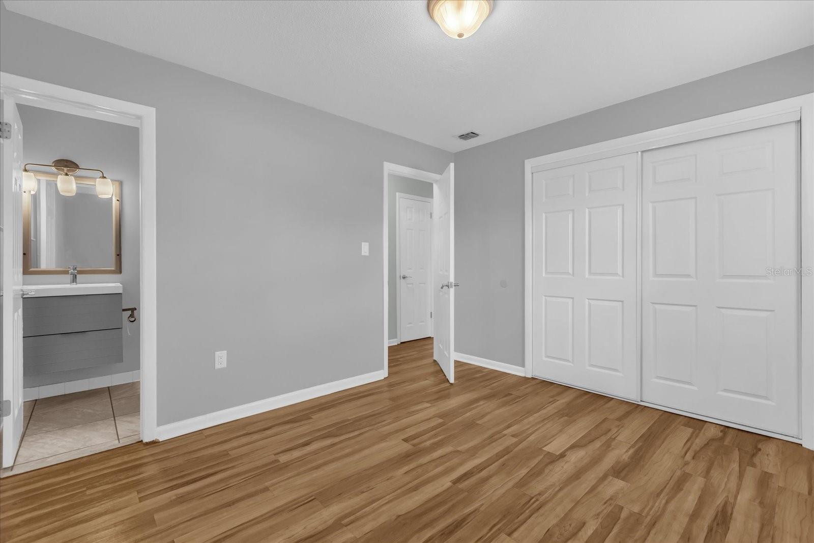 Image 21 of 29 For 1412 Oxalis Avenue