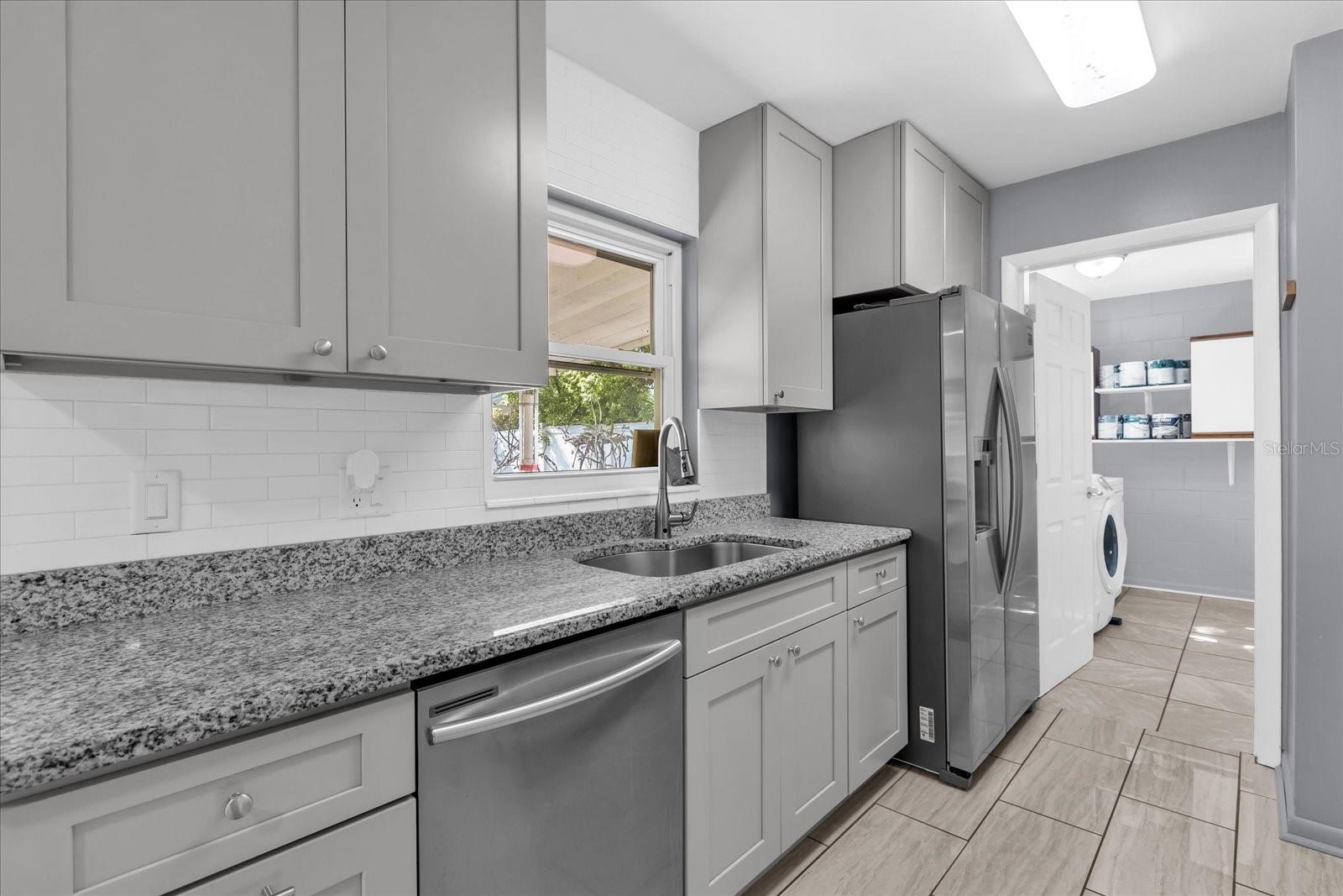 Image 4 of 29 For 1412 Oxalis Avenue