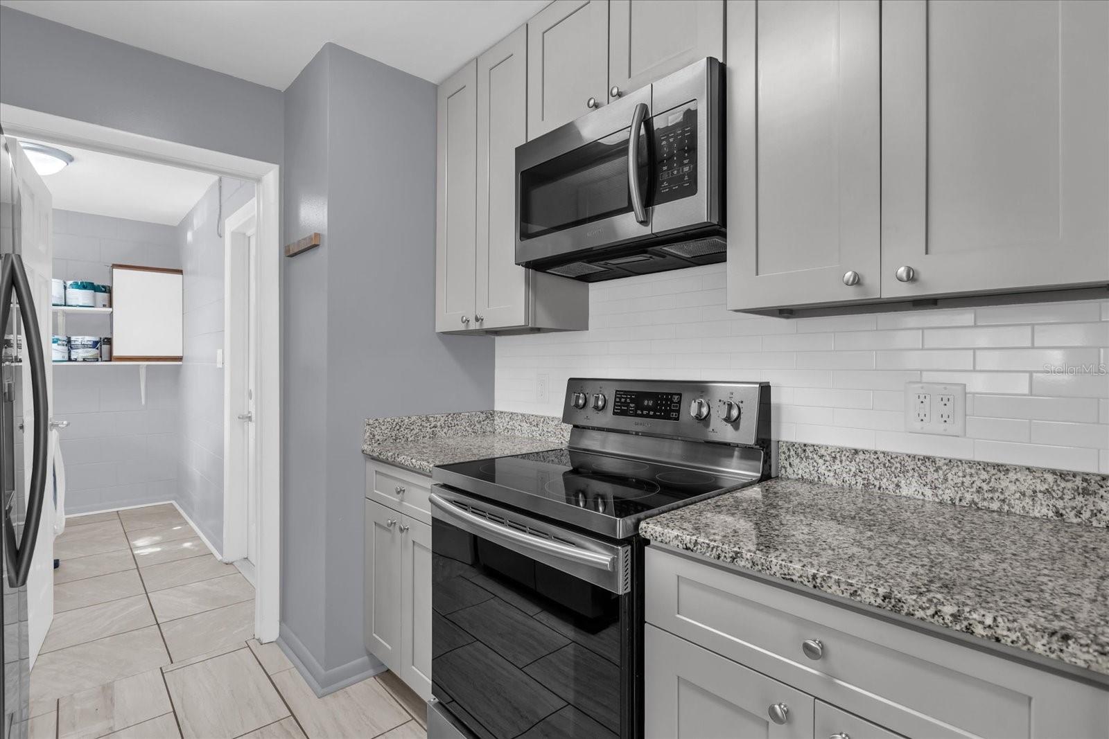 Image 6 of 29 For 1412 Oxalis Avenue