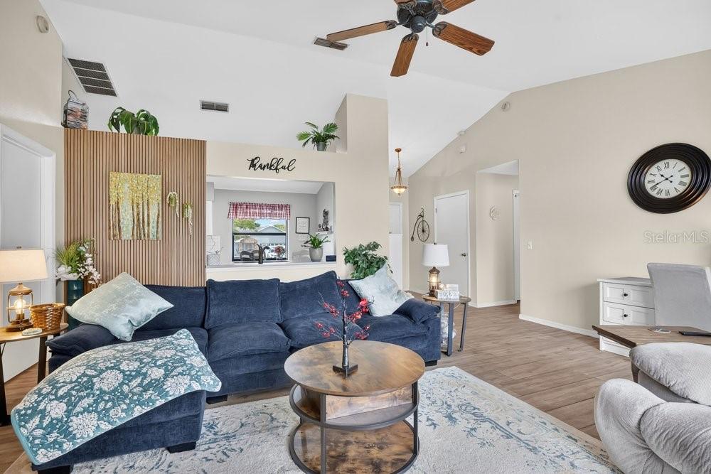 Image 5 of 33 For 144 Hilltop Street