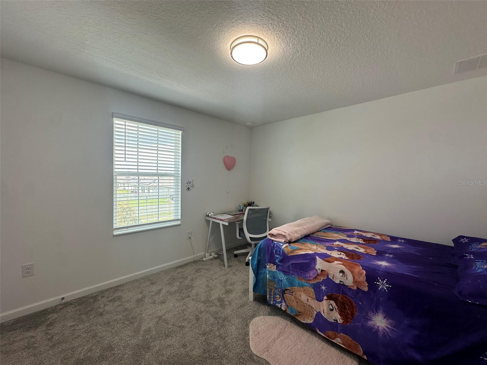 Image 18 of 35 For 373 Pineywoods Street