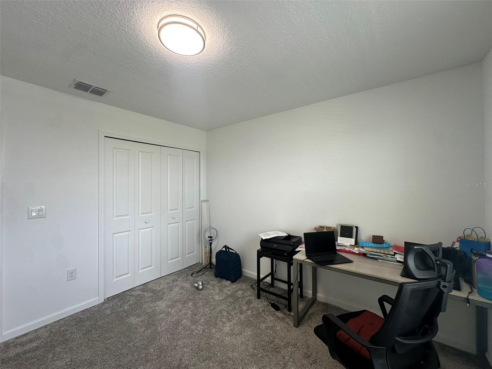 Image 21 of 35 For 373 Pineywoods Street