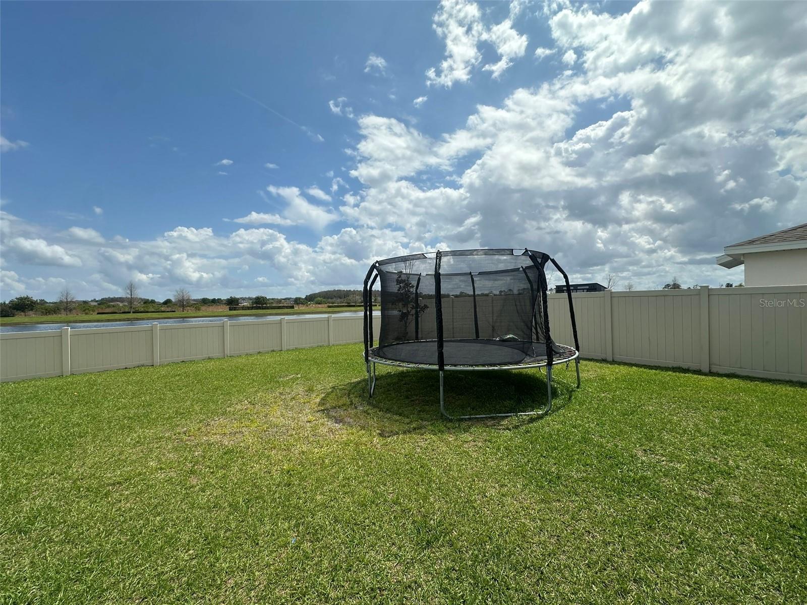 Image 31 of 35 For 373 Pineywoods Street