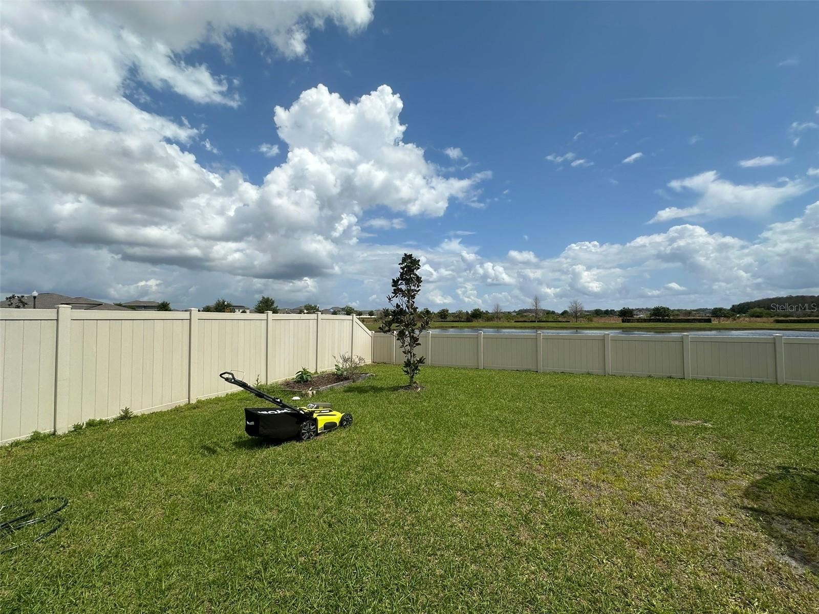 Image 35 of 35 For 373 Pineywoods Street