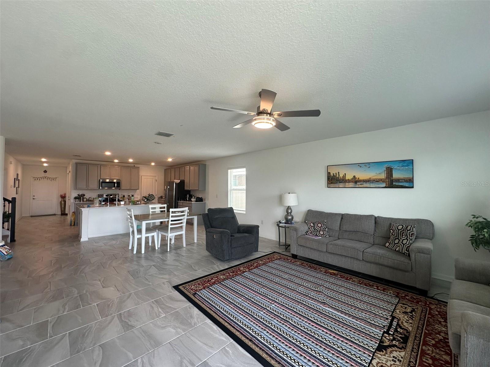 Image 6 of 35 For 373 Pineywoods Street