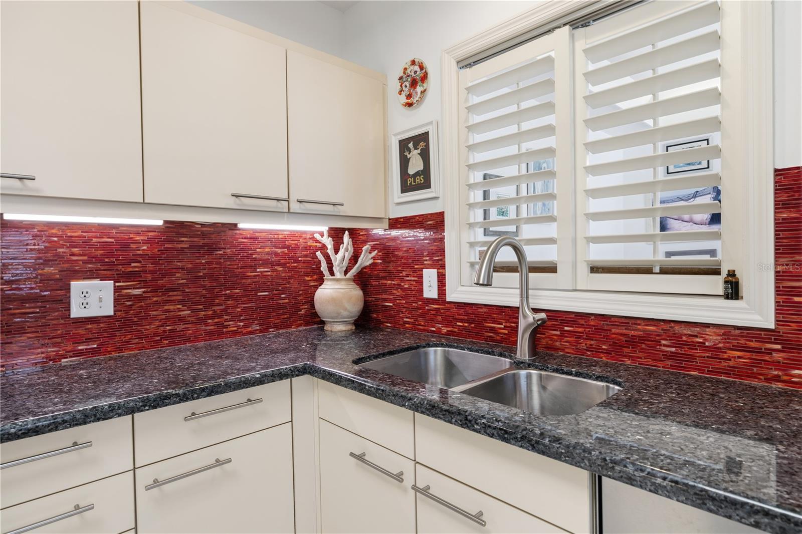 Image 15 of 34 For 8365 Baytree Drive 8365