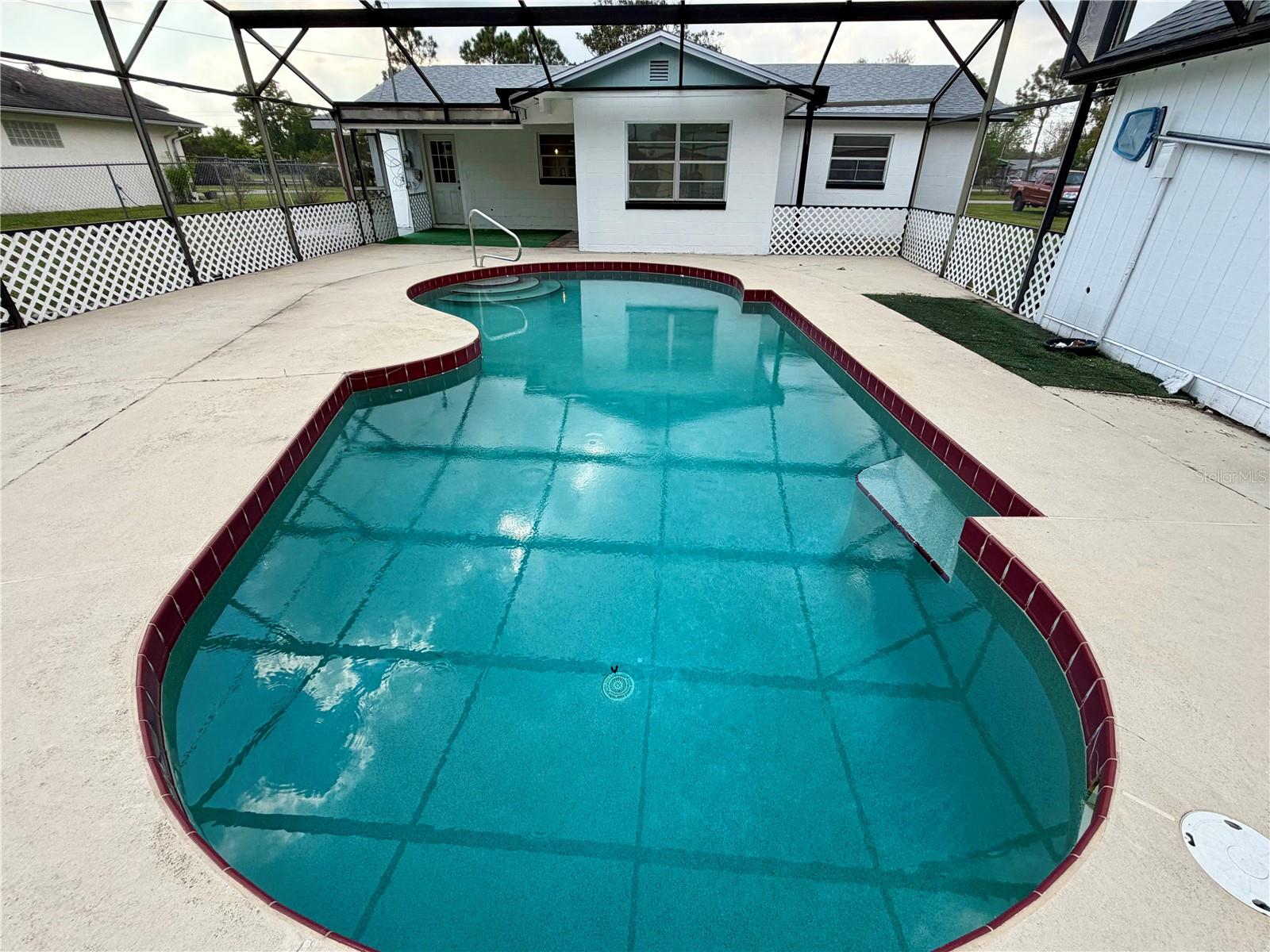 Image 12 of 16 For 109 Dakota Avenue