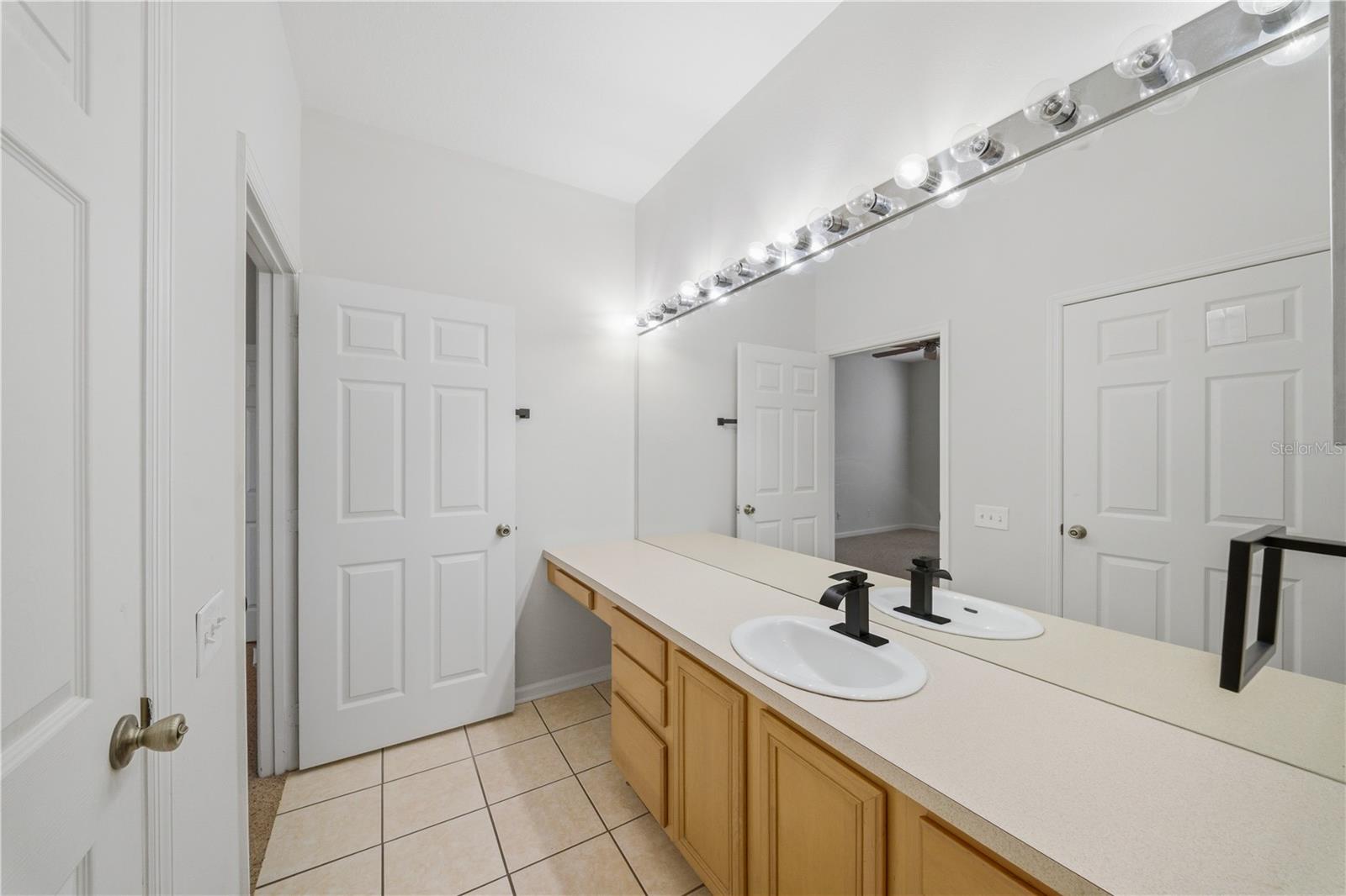 Image 13 of 29 For 3190 Dante Drive 305