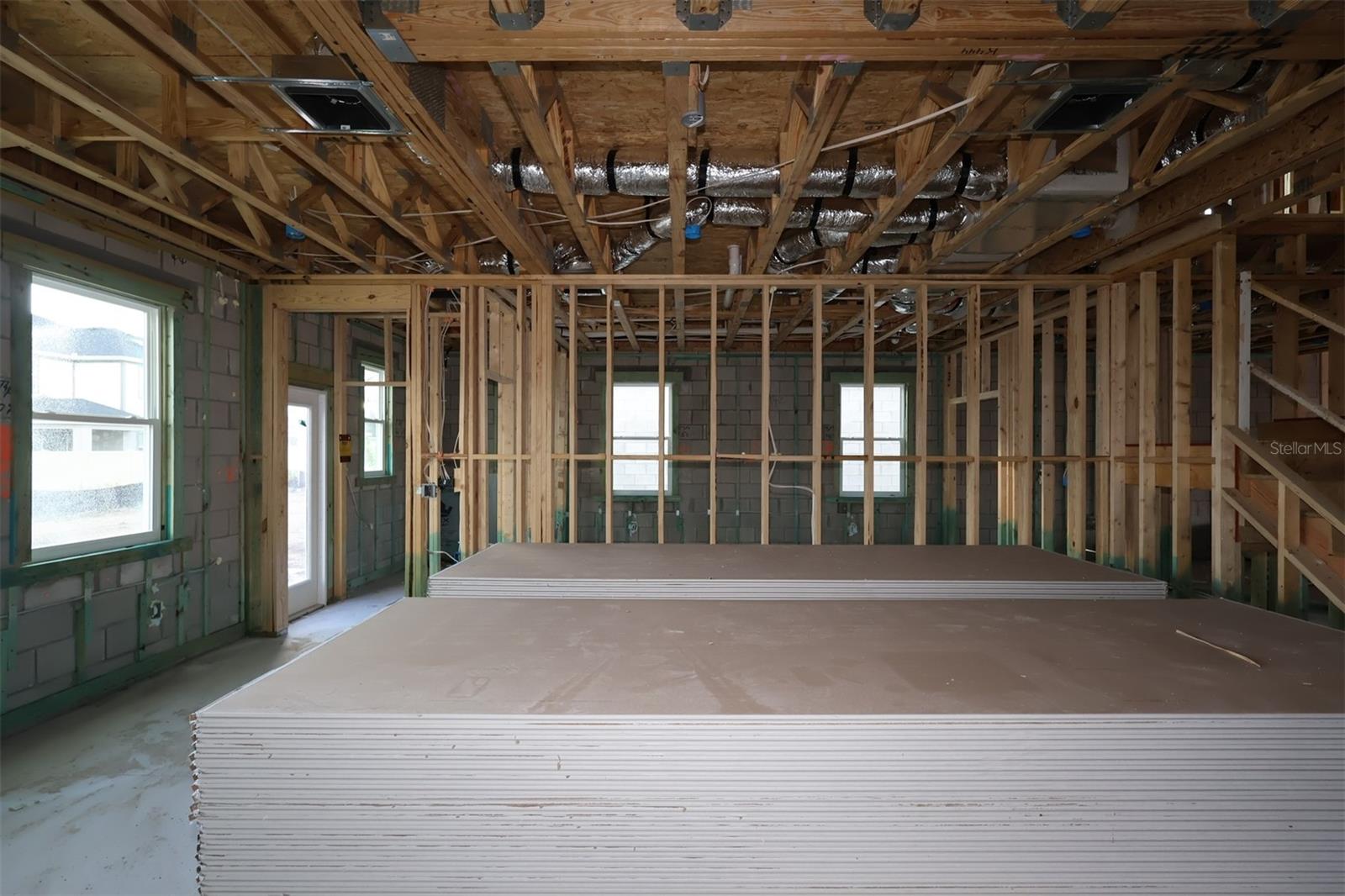 Image 12 of 18 For 5291 High Line Drive