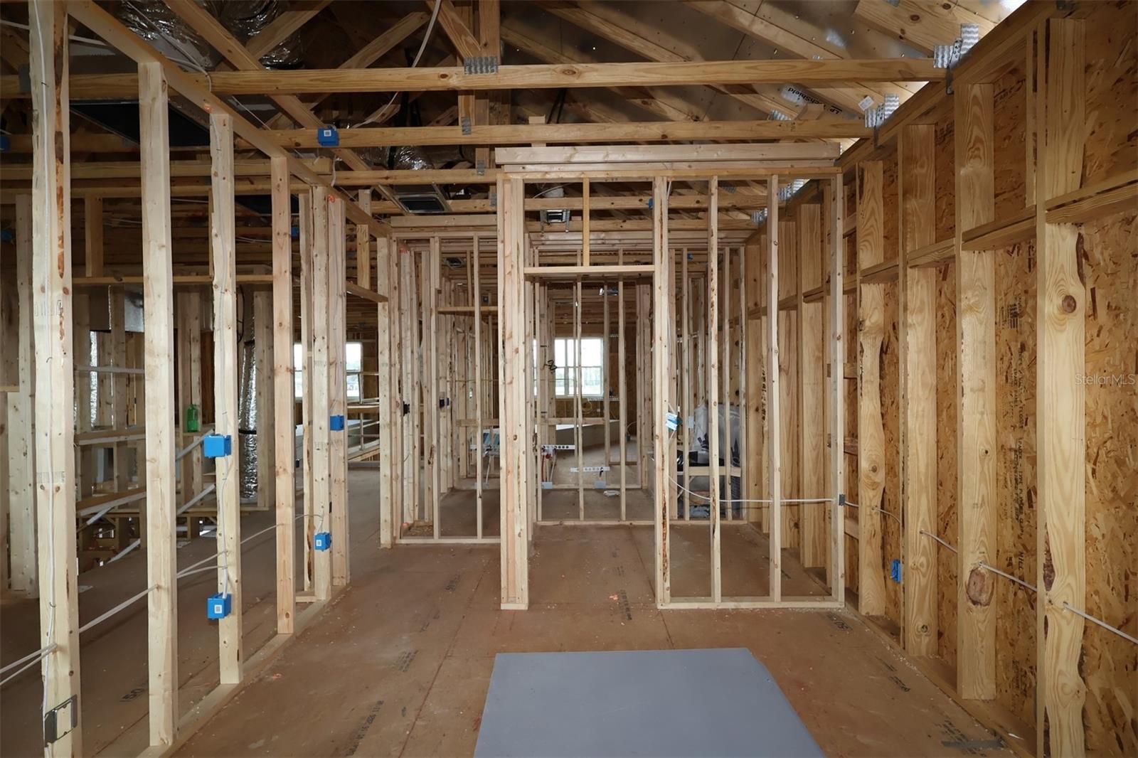 Image 8 of 18 For 5291 High Line Drive