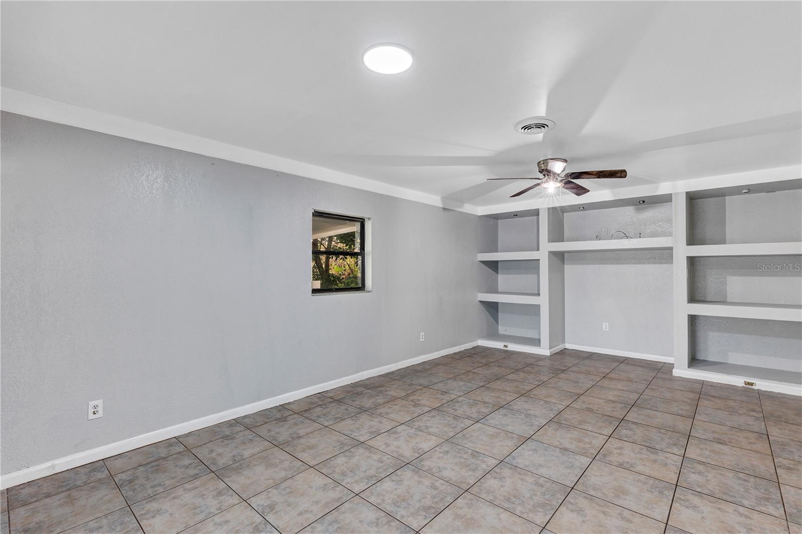 Image 15 of 32 For 7900 Toledo Street