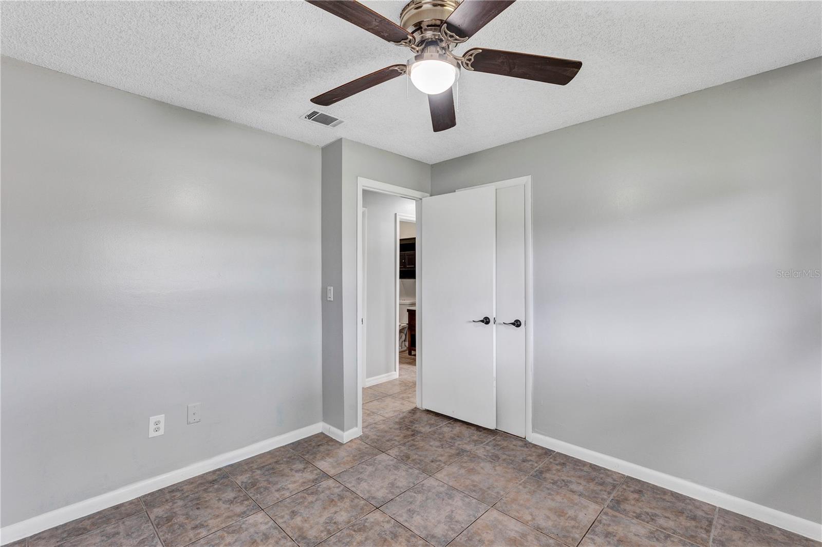 Image 22 of 32 For 7900 Toledo Street