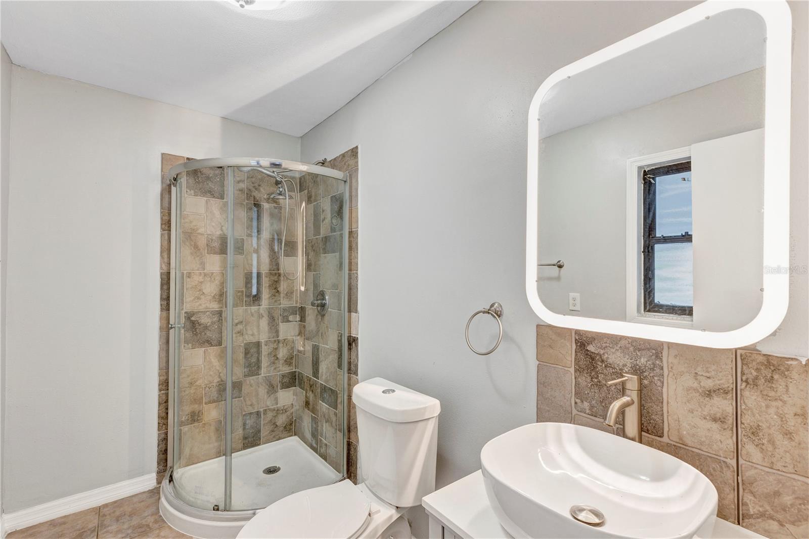 Image 26 of 32 For 7900 Toledo Street