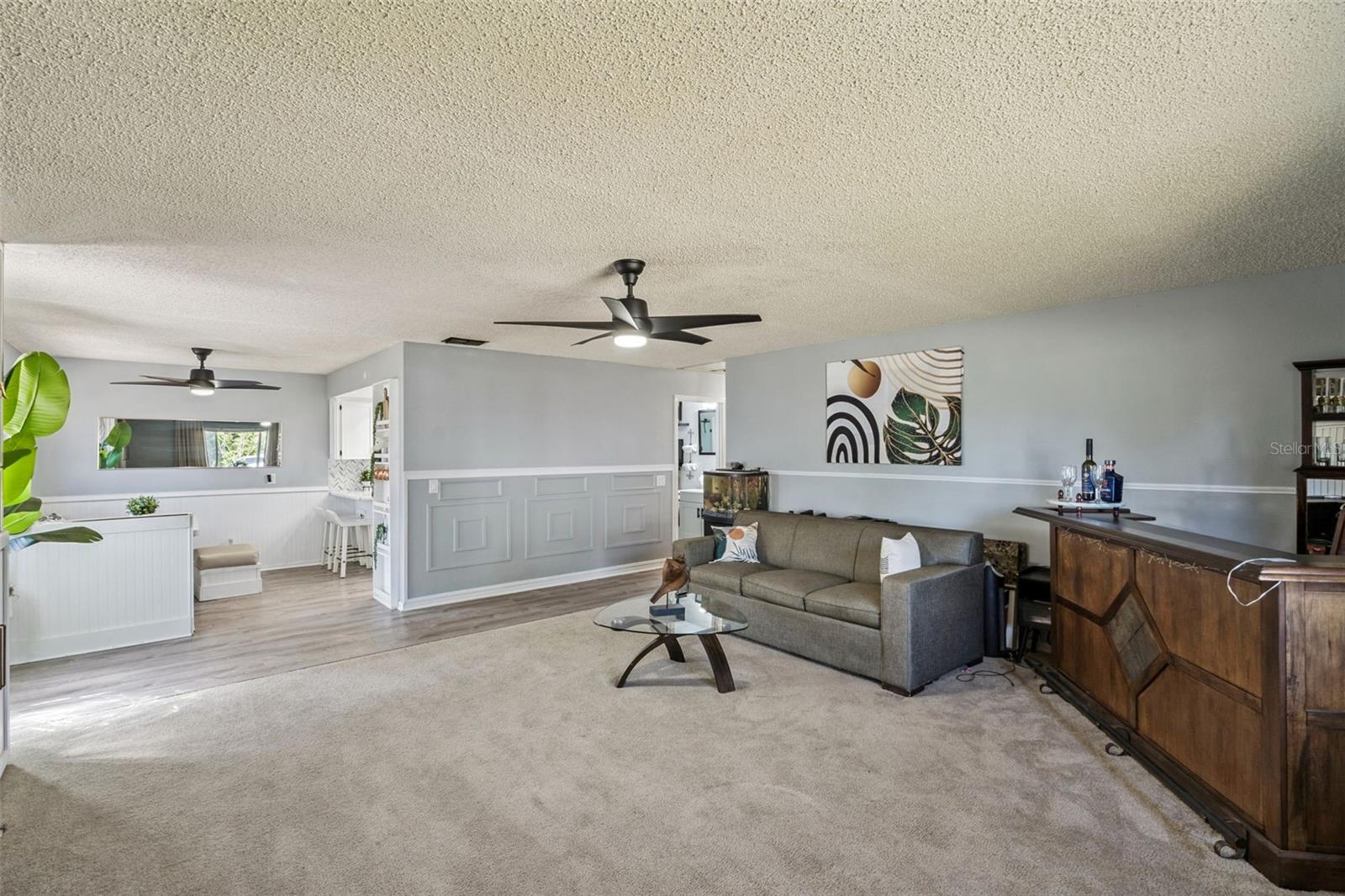 Image 4 of 29 For 525 7th Street Ne