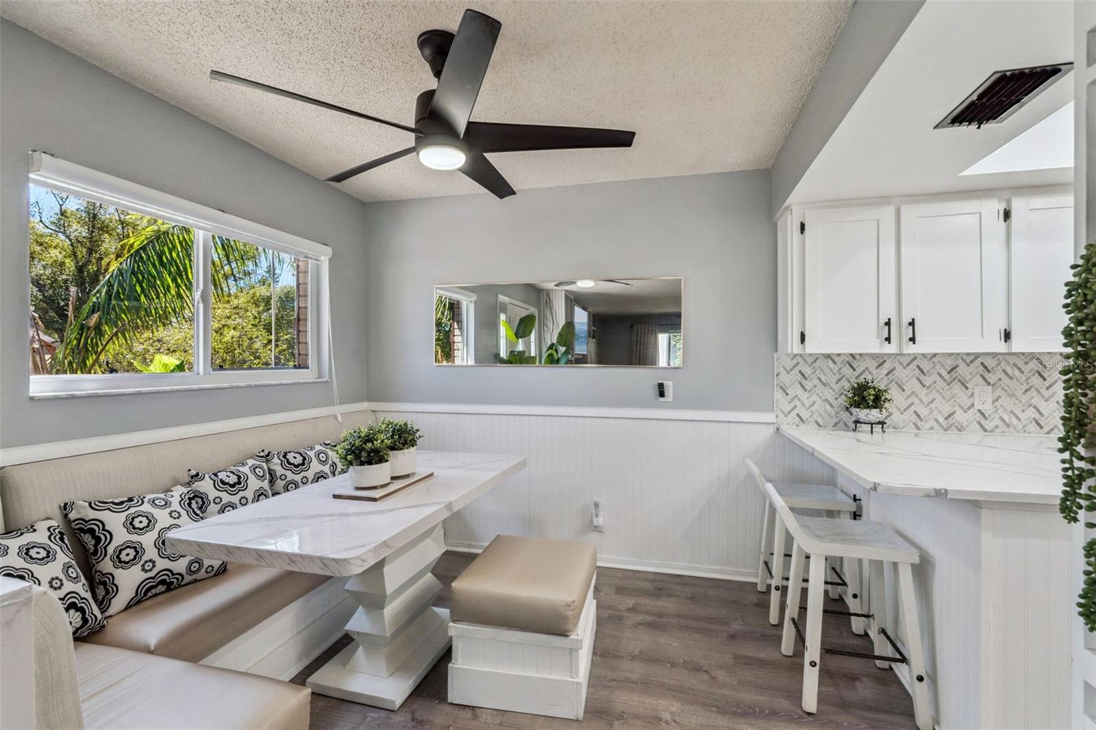 Image 9 of 29 For 525 7th Street Ne