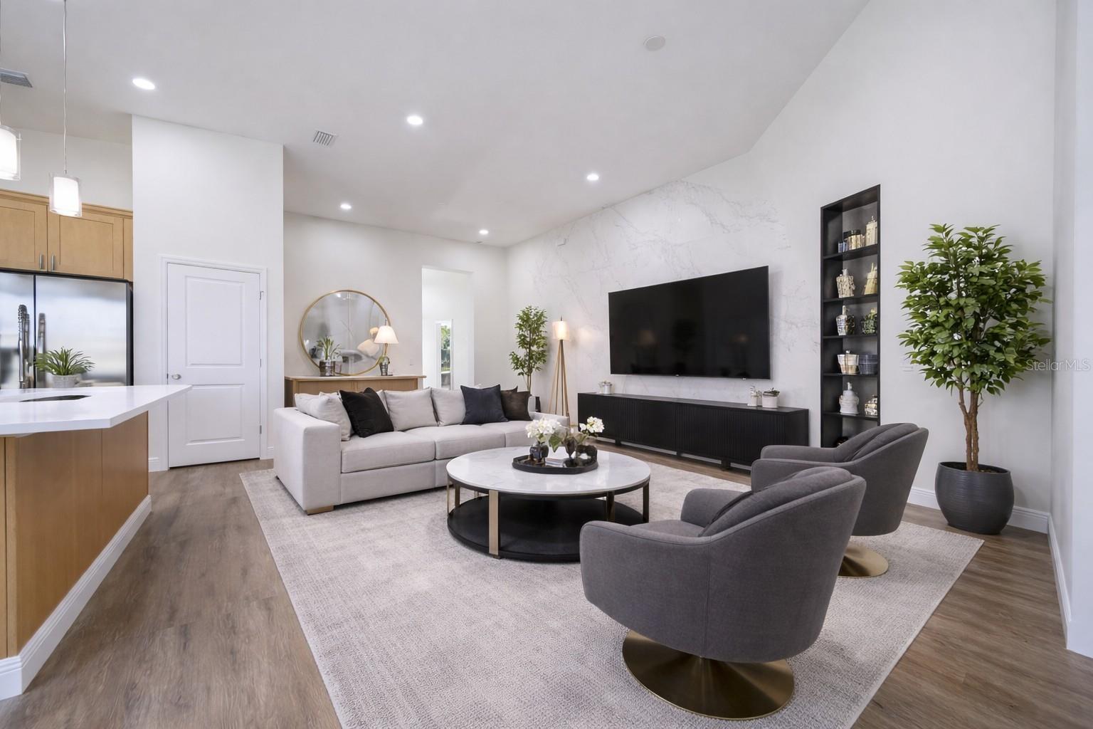 Image 16 of 31 For 1296 Moselle Avenue