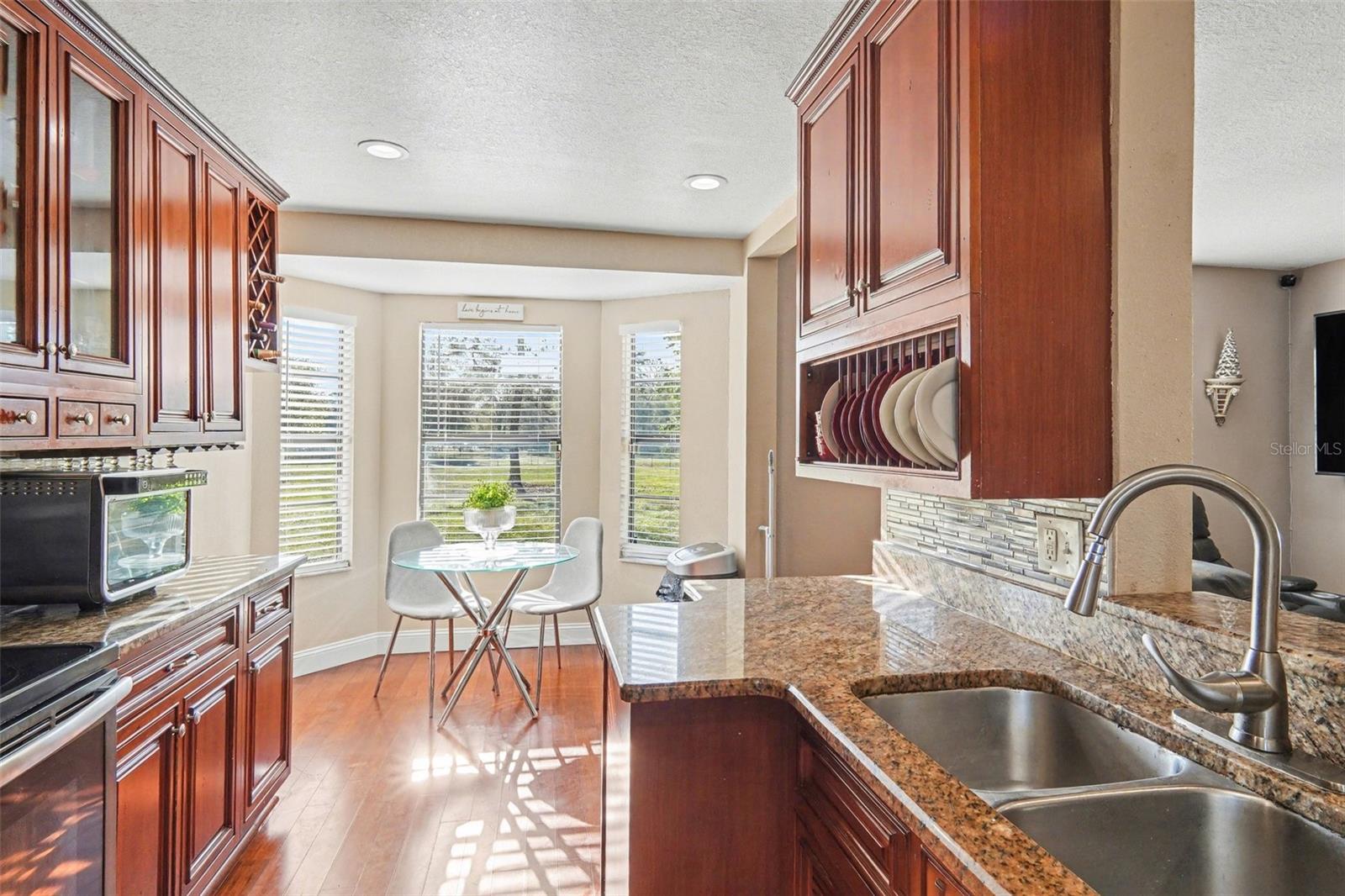 Image 10 of 22 For 2059 Sue Ellen Court