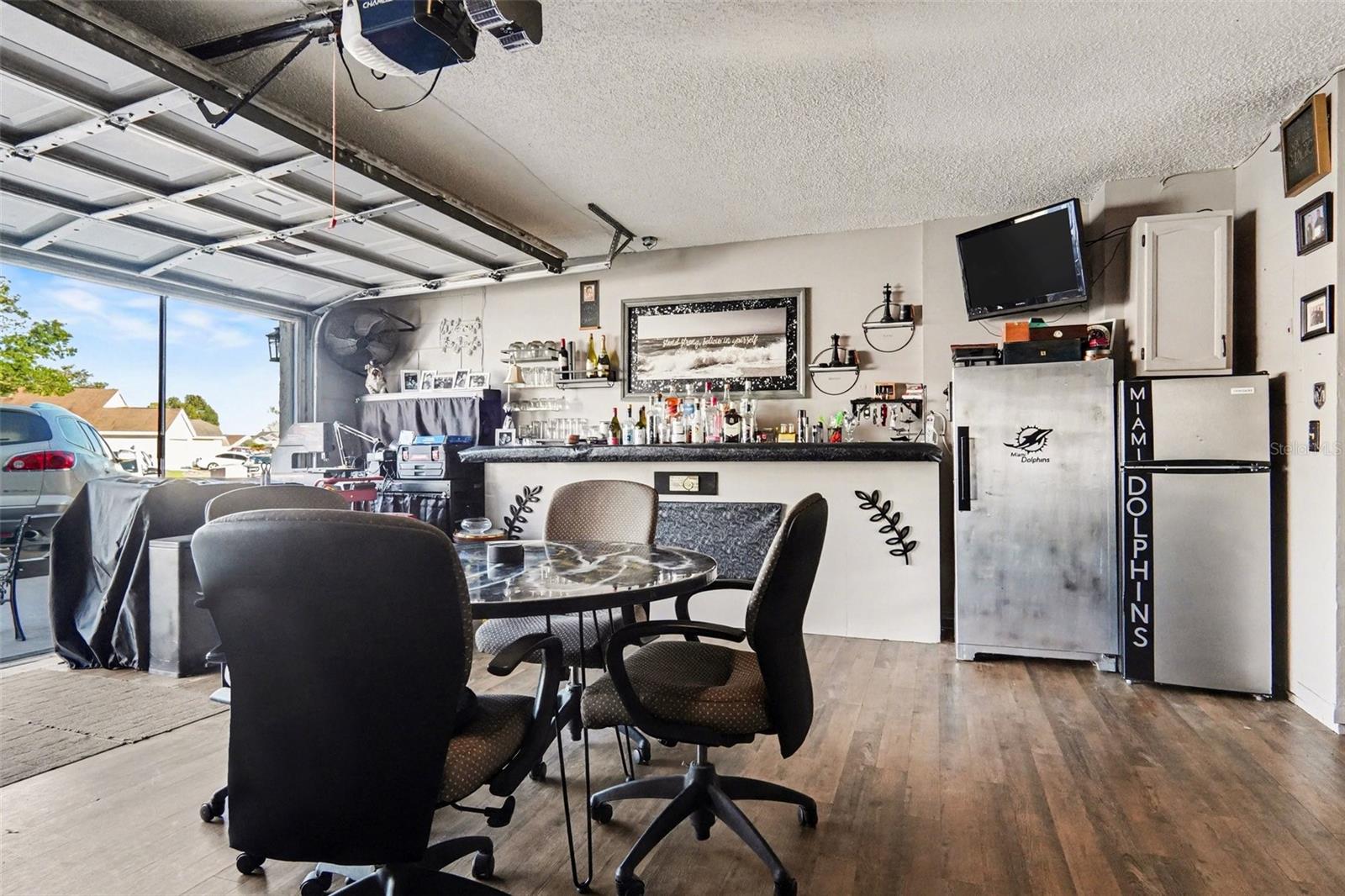 Image 16 of 22 For 2059 Sue Ellen Court