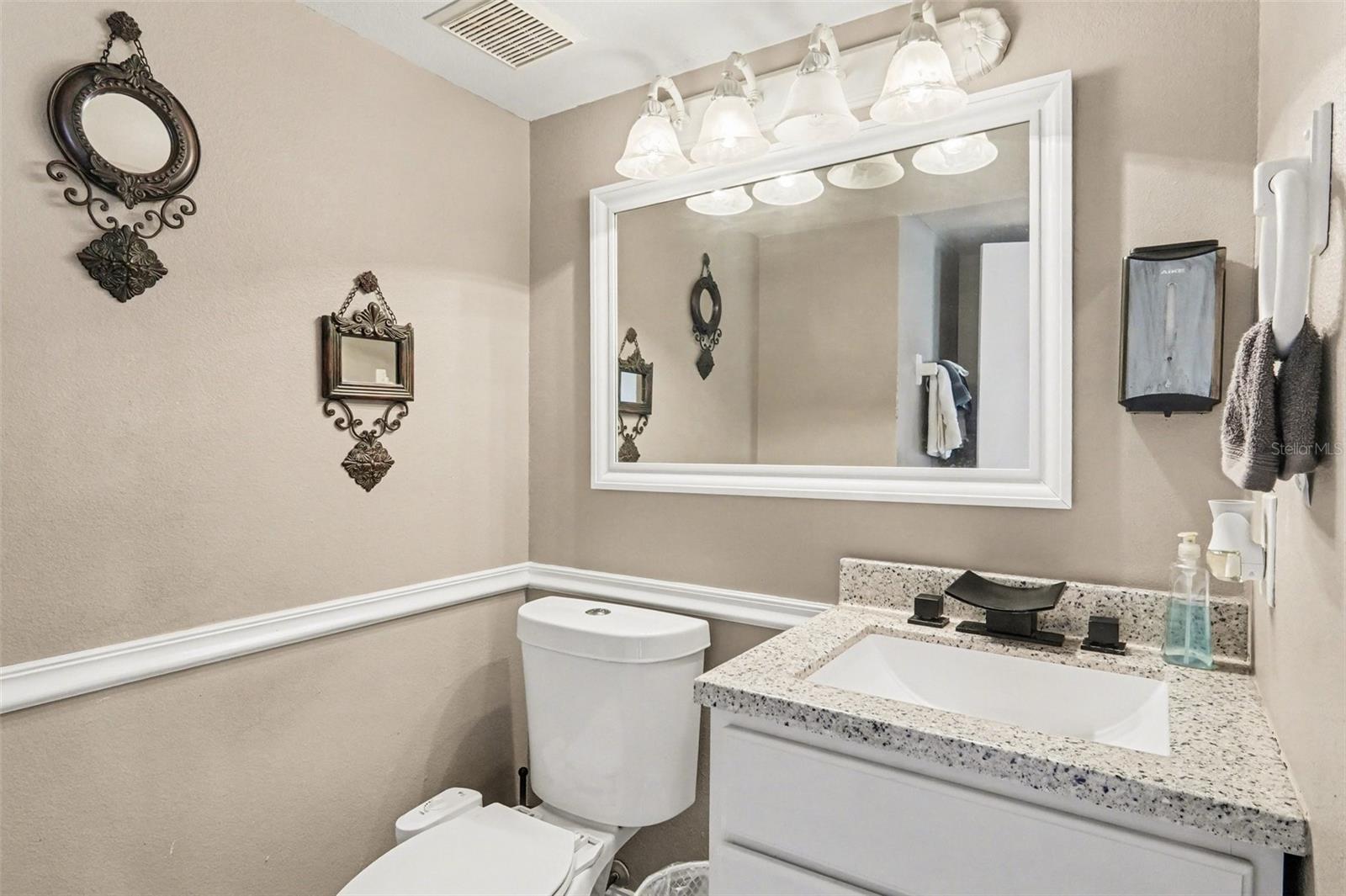 Image 19 of 22 For 2059 Sue Ellen Court