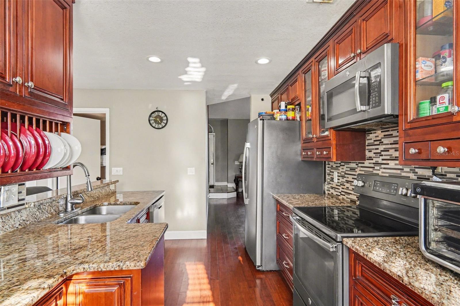 Image 9 of 22 For 2059 Sue Ellen Court