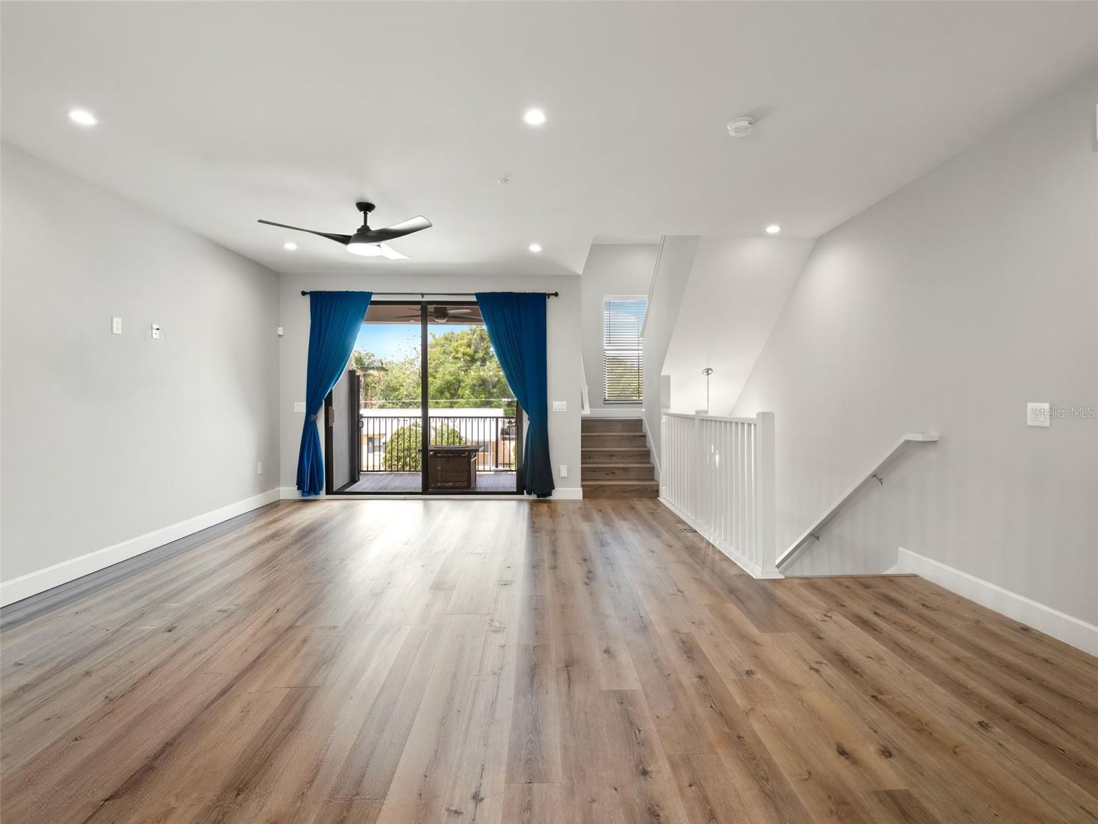 Image 12 of 37 For 1250 Formosa Avenue