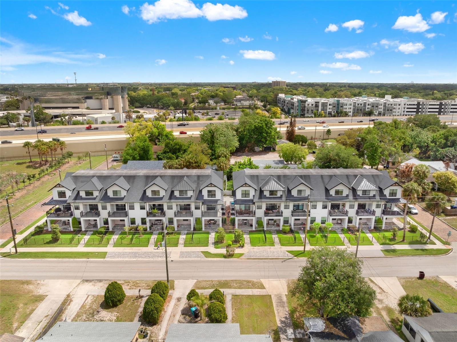 Image 5 of 37 For 1250 Formosa Avenue