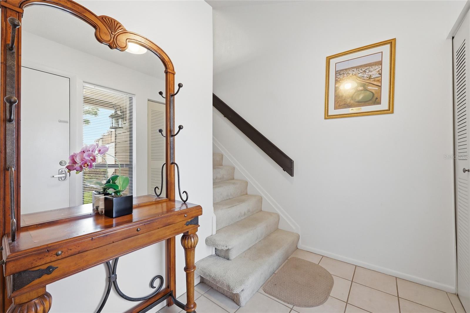 Image 8 of 25 For 2915 Clubview Drive U4