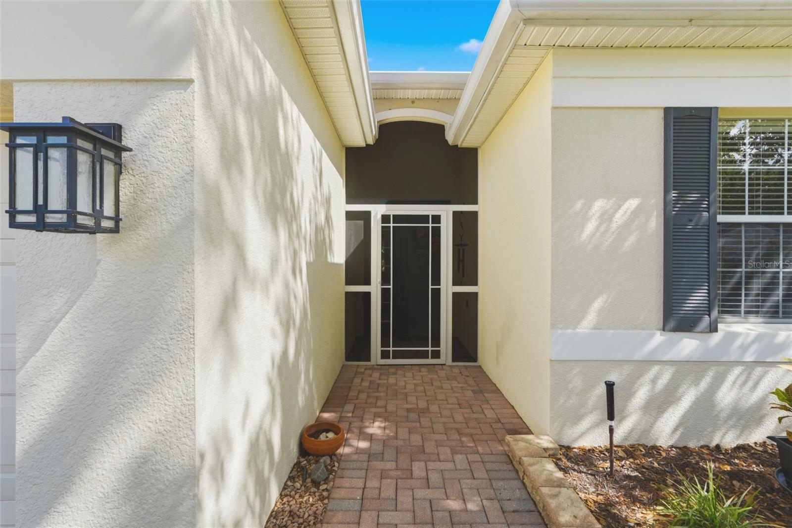 Image 4 of 60 For 763 Wolf Creek Street