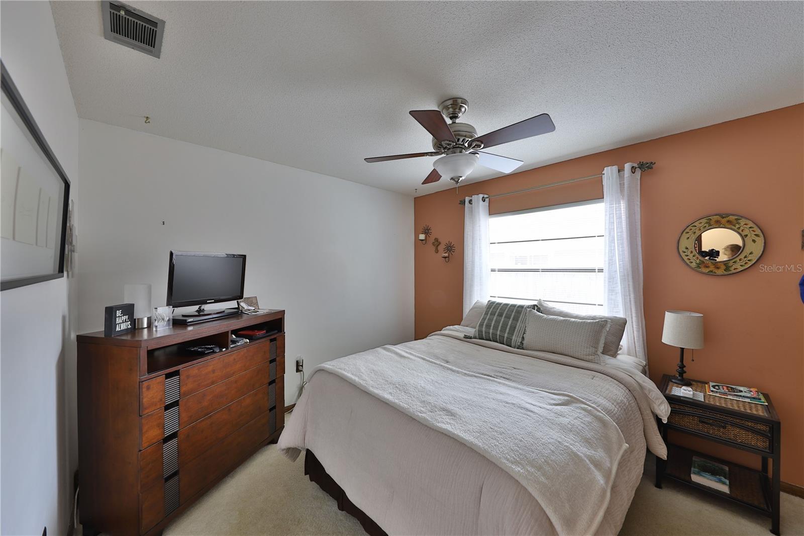 Image 16 of 21 For 122 Slade Drive