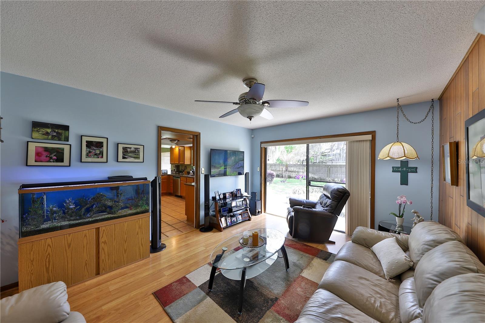 Image 9 of 21 For 122 Slade Drive