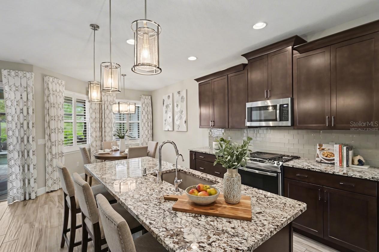 Image 10 of 43 For 1011 Victoria Hills Drive S