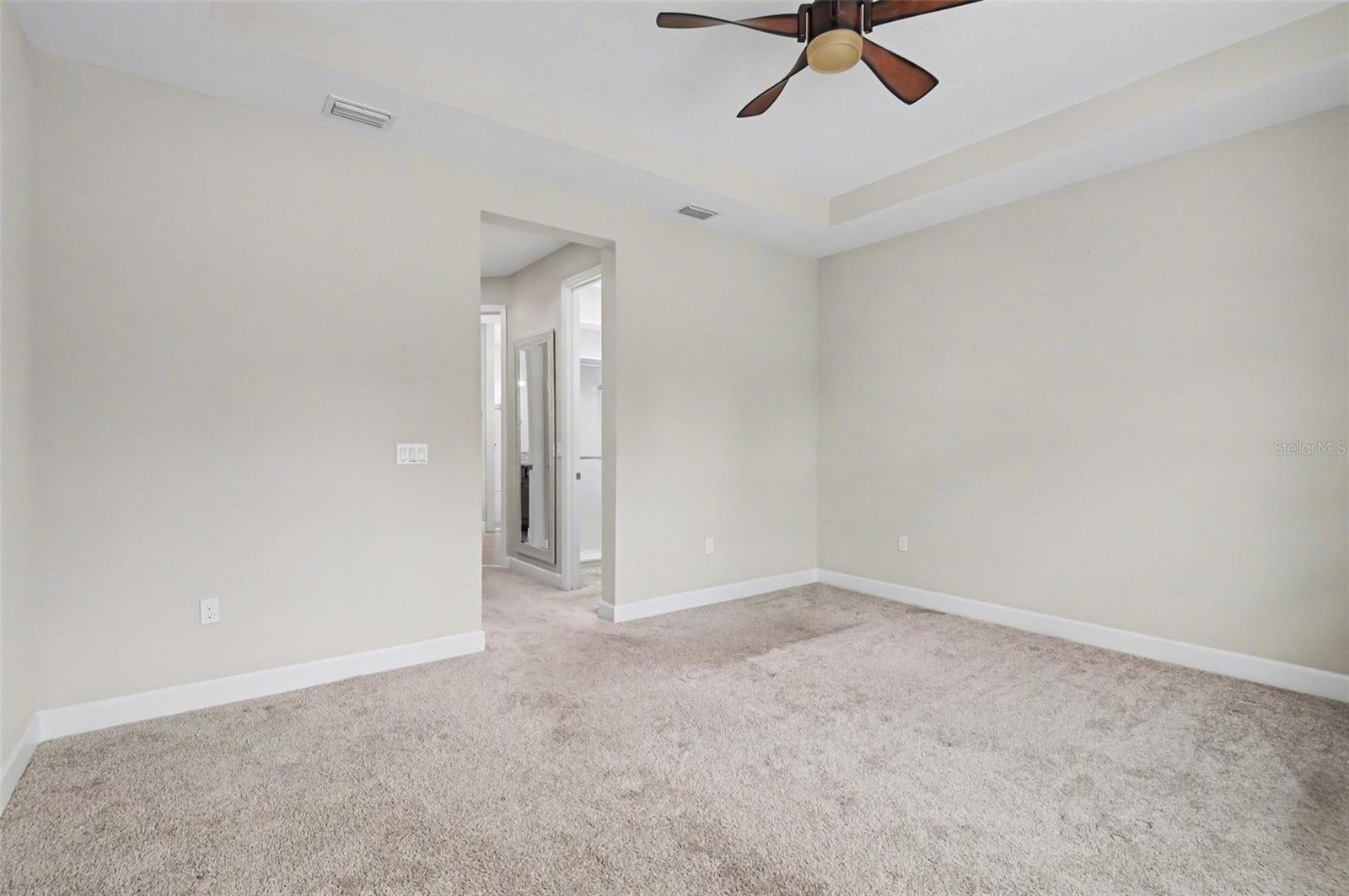 Image 16 of 43 For 1011 Victoria Hills Drive S