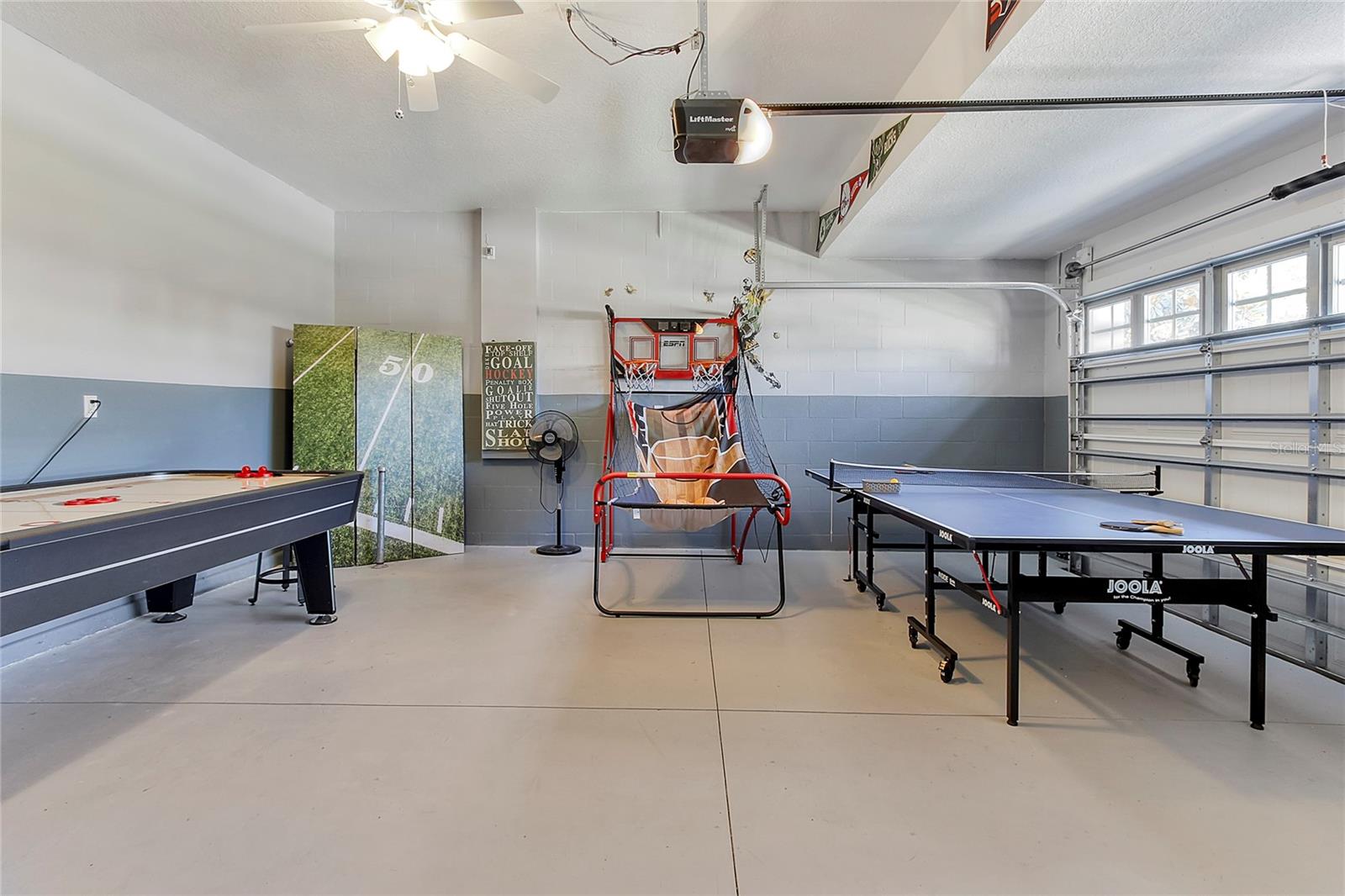 Image 21 of 79 For 1534 Moon Valley Drive