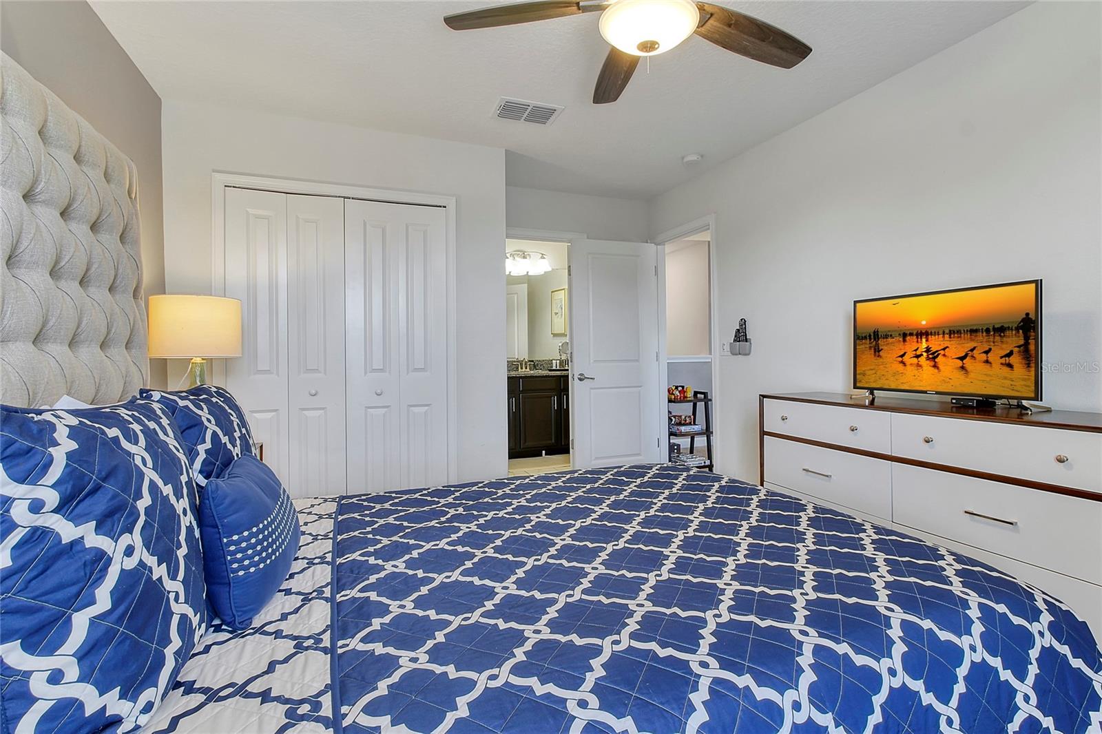 Image 36 of 79 For 1534 Moon Valley Drive