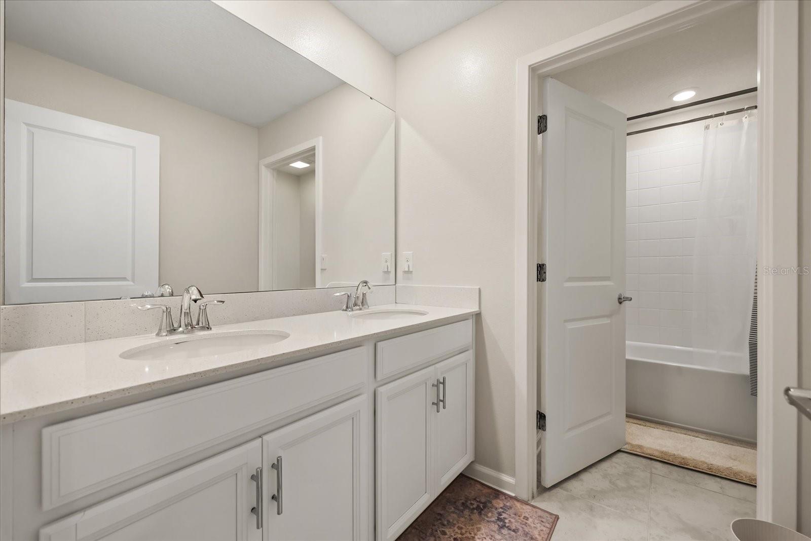 Image 10 of 40 For 2280 Mountain Pine Street