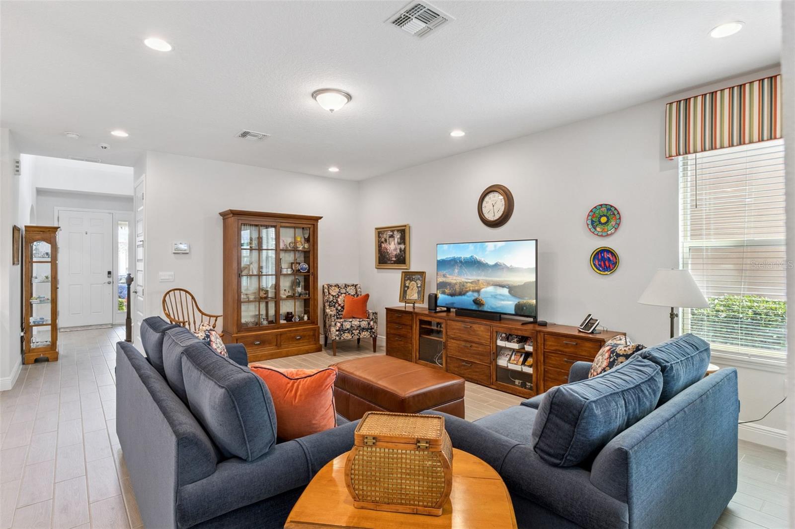 Image 17 of 76 For 8978 Sonoma Coast Drive