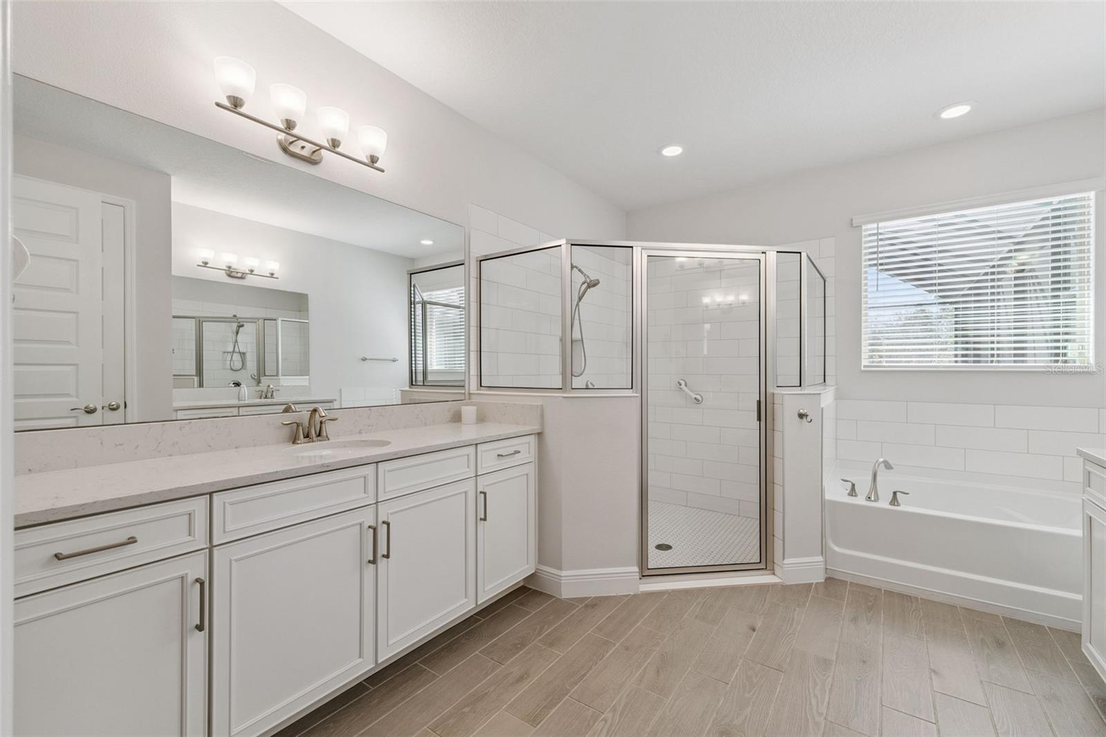 Image 31 of 76 For 8978 Sonoma Coast Drive