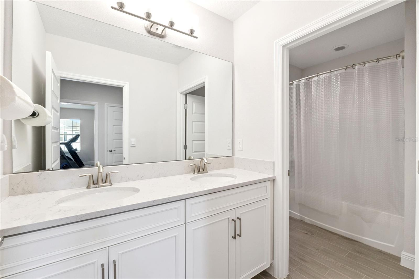 Image 42 of 76 For 8978 Sonoma Coast Drive