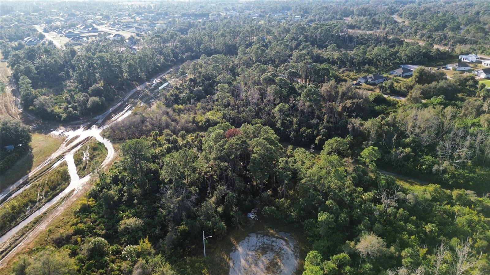 Image 3 of 3 For 616 Lombardy Court