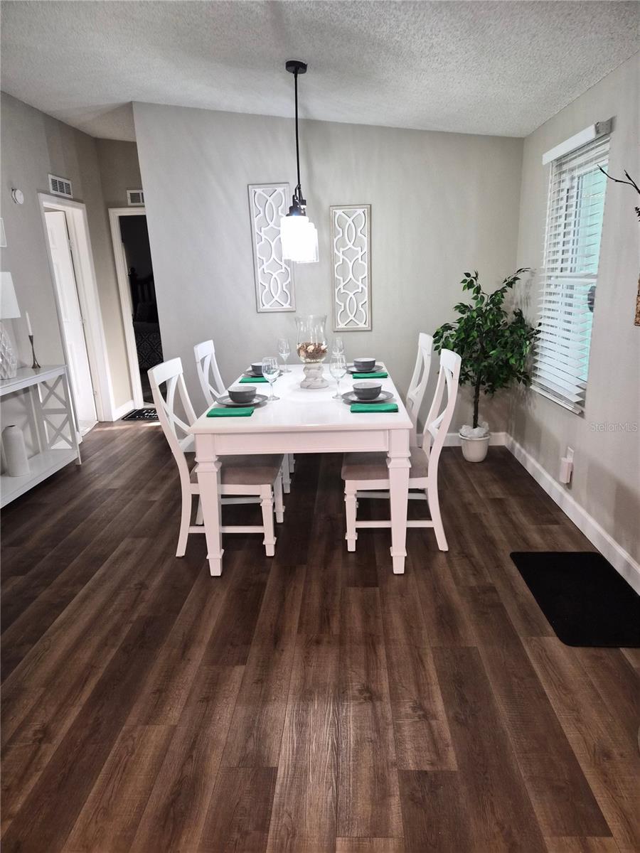 Image 10 of 28 For 508 Saint Andrews Boulevard