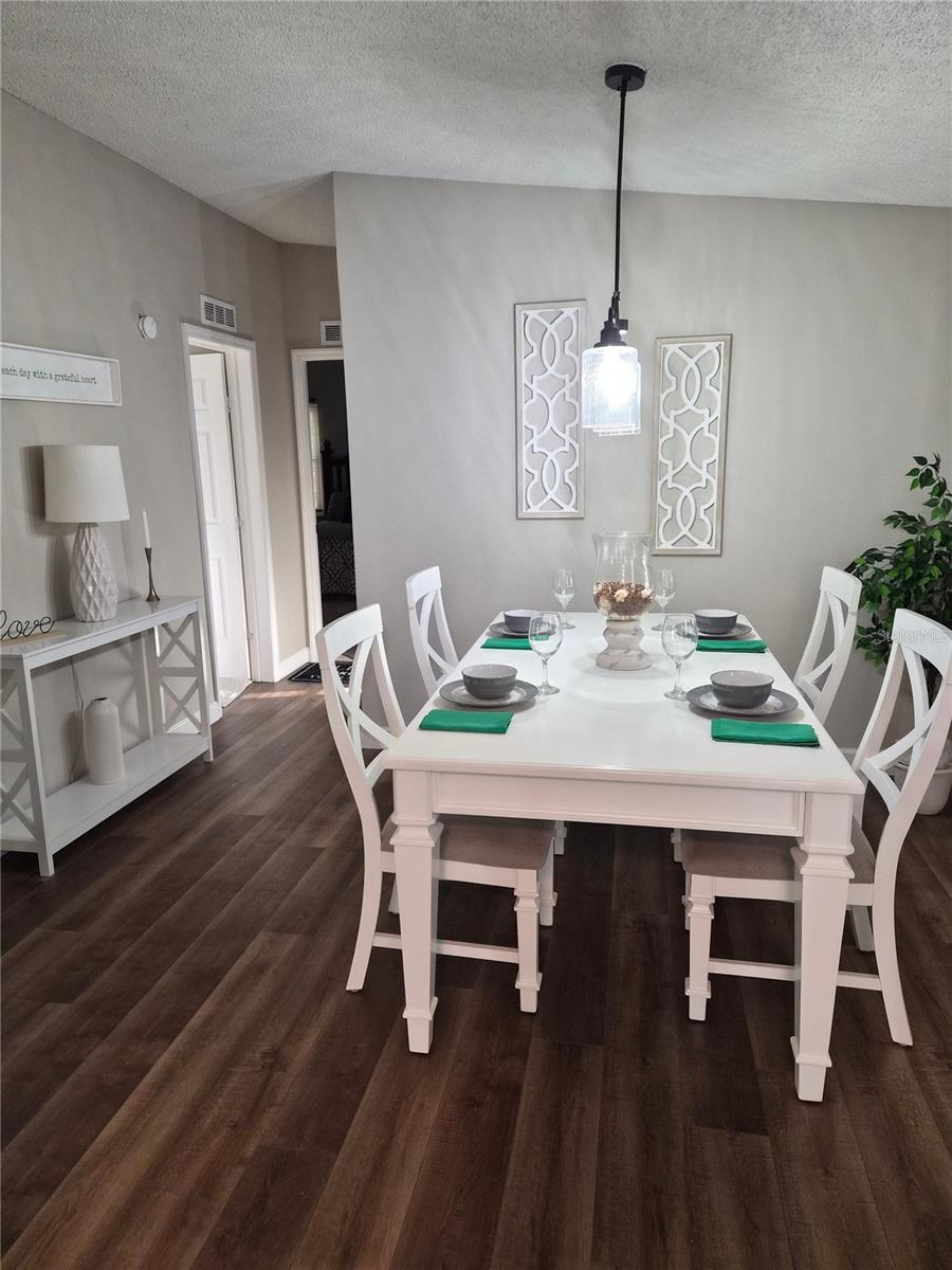 Image 11 of 28 For 508 Saint Andrews Boulevard