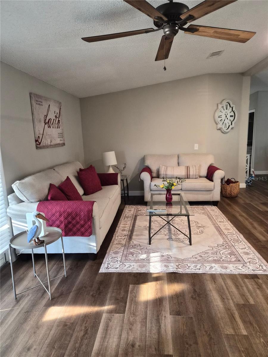 Image 13 of 28 For 508 Saint Andrews Boulevard