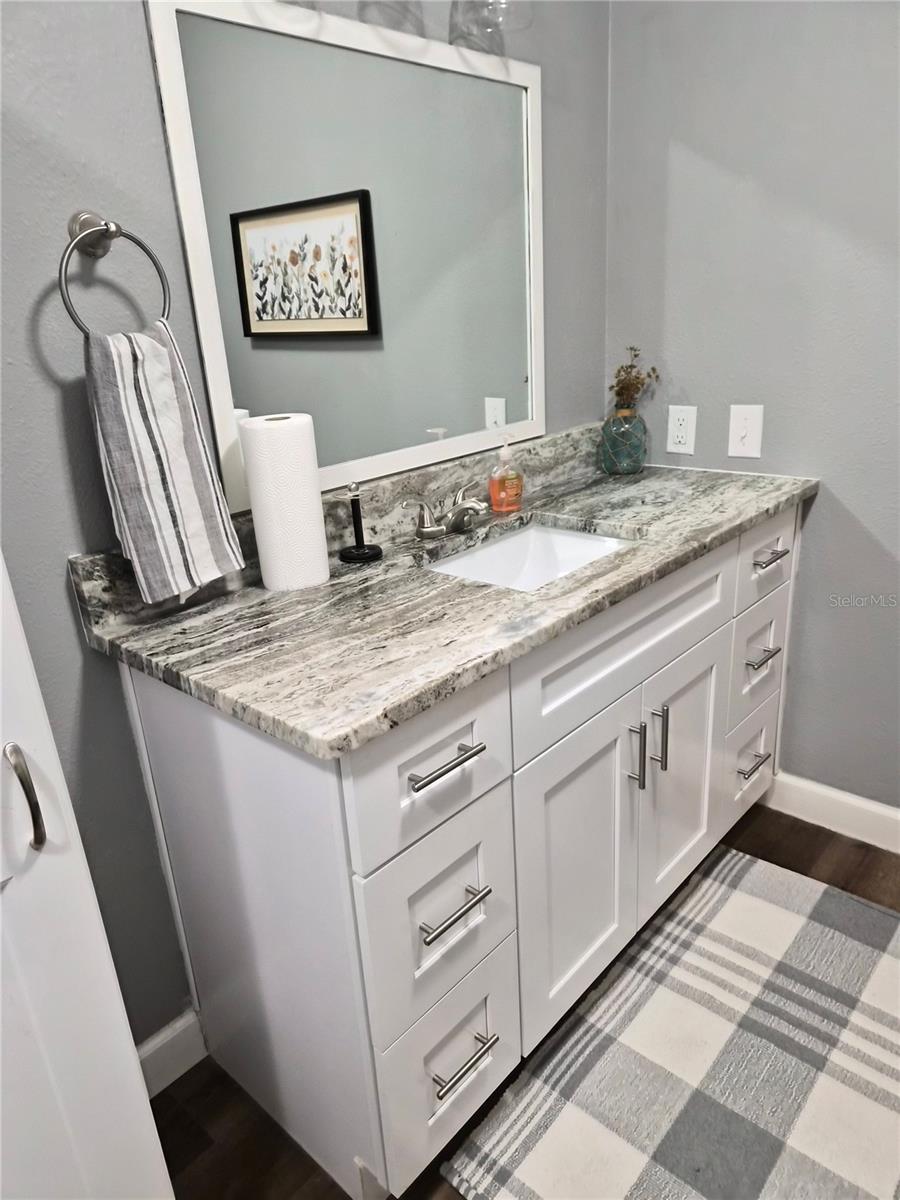 Image 20 of 28 For 508 Saint Andrews Boulevard