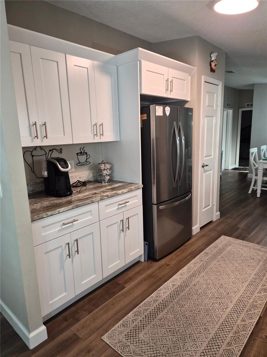 Image 8 of 28 For 508 Saint Andrews Boulevard